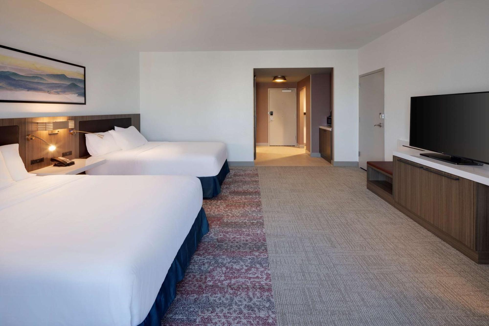 Hilton Garden Inn Haymarket Exteriör bild